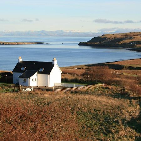 Driftwood Cottage Staffin Exterior photo