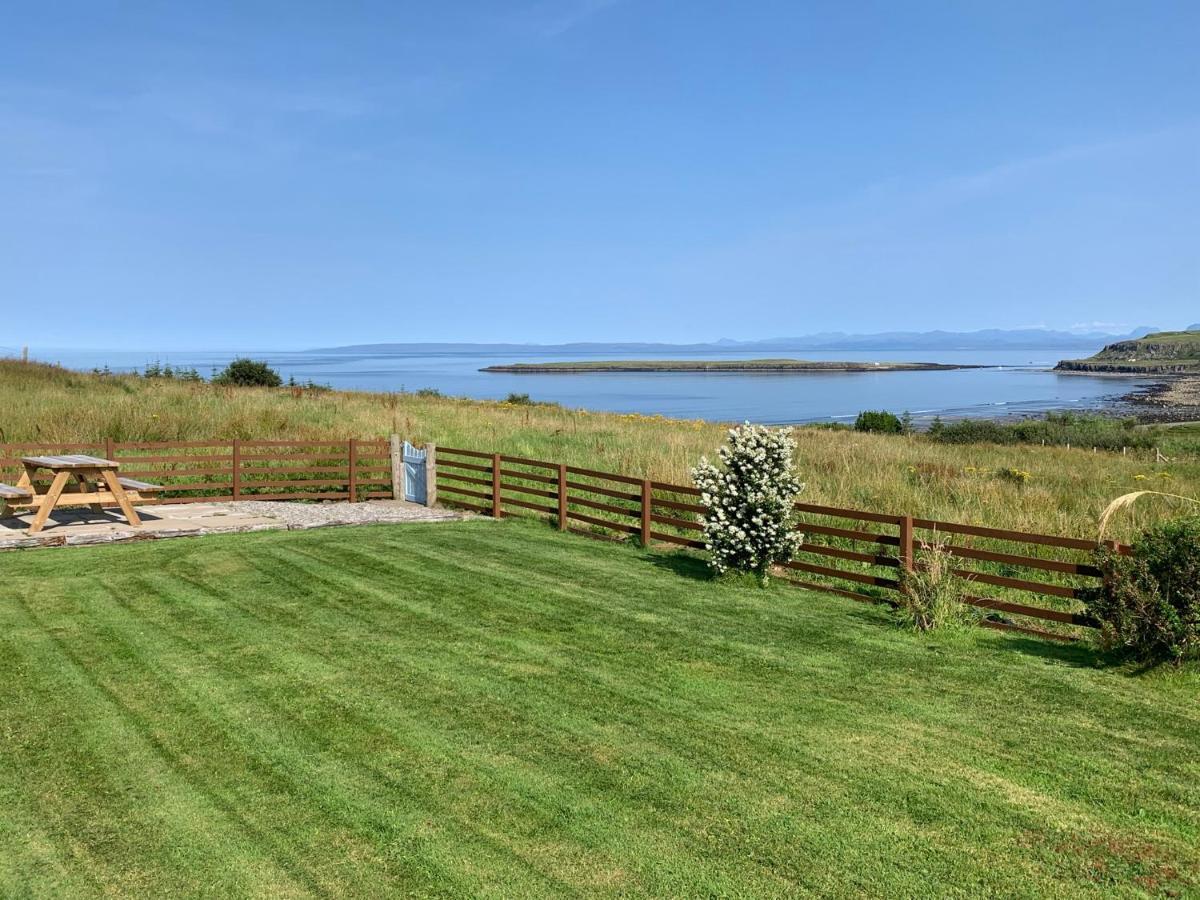 Driftwood Cottage Staffin Exterior photo