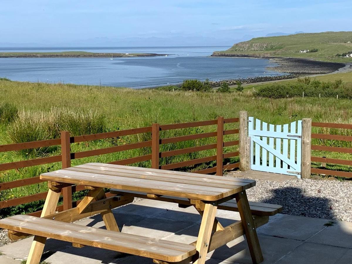 Driftwood Cottage Staffin Exterior photo