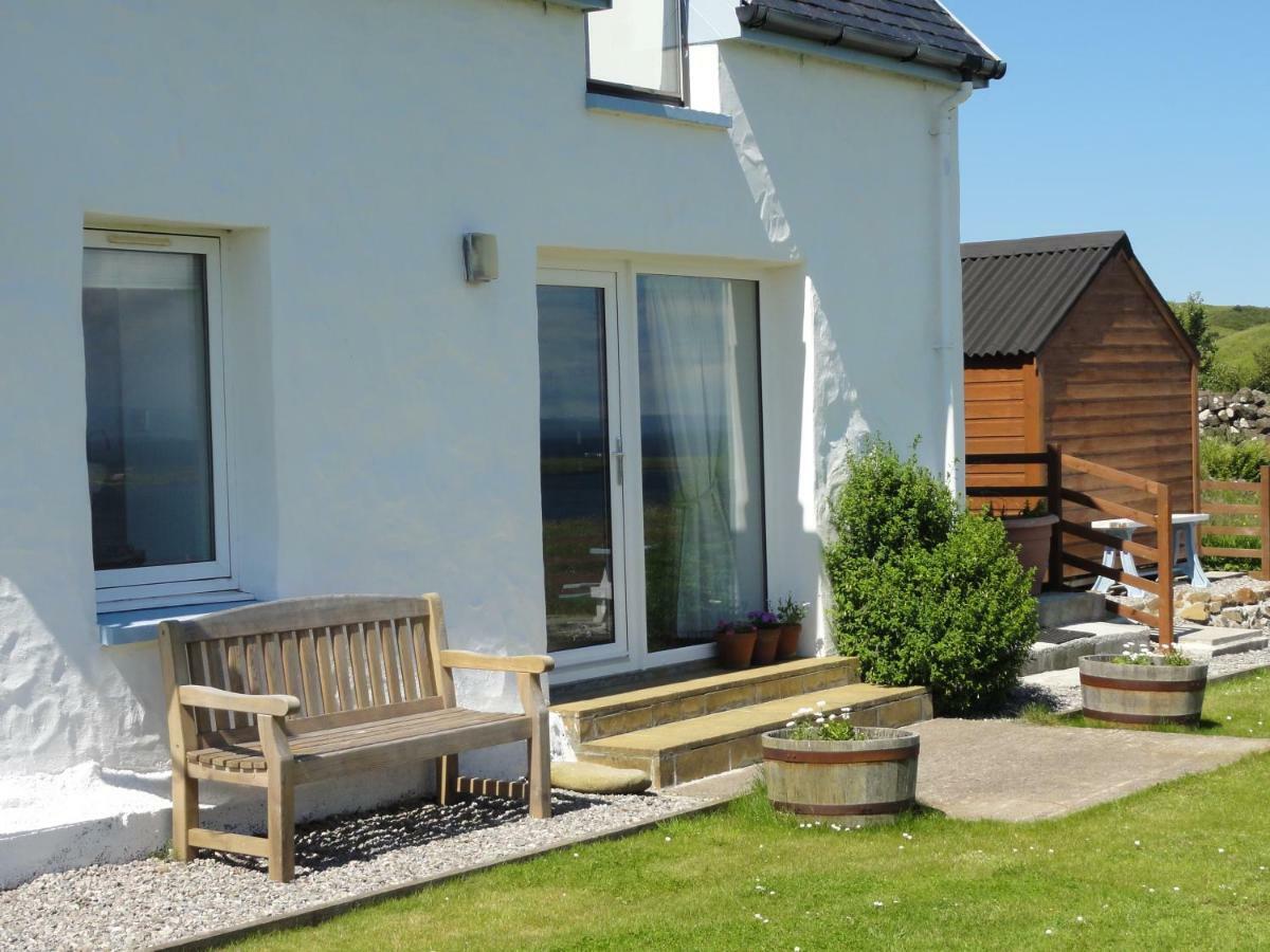 Driftwood Cottage Staffin Exterior photo