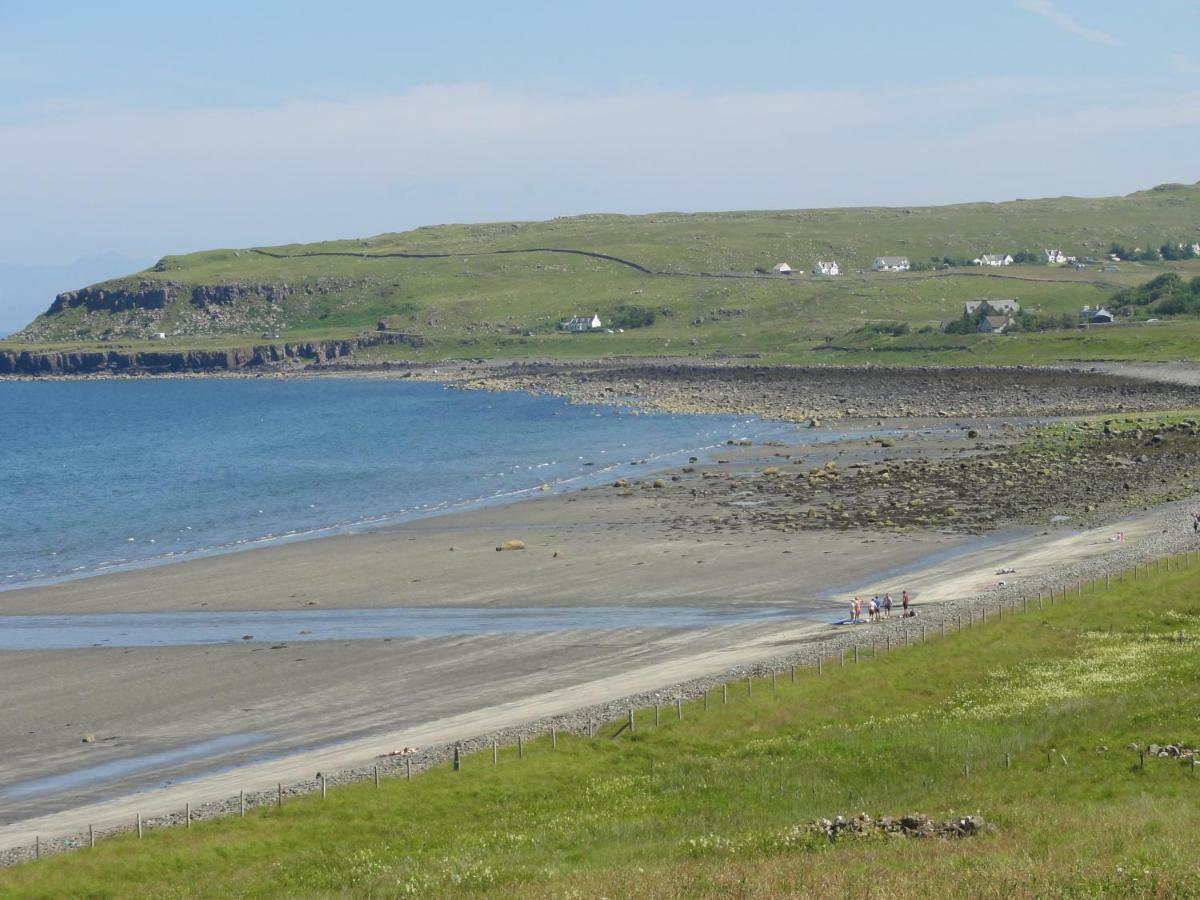 Driftwood Cottage Staffin Exterior photo